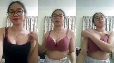 巨乳外国人労働者の自撮り1