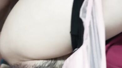 無套抽插清純美女外射