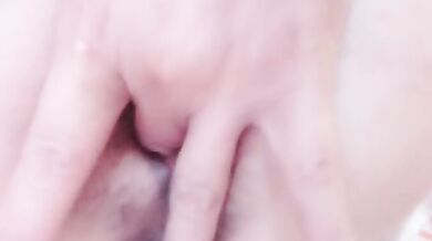 妻の携帯電話での自慰行為動画