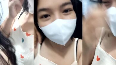 Chơi với máy rung trong phòng thử đồ -1