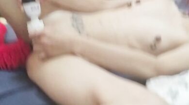 貧乳パイパンおまんこオナニー