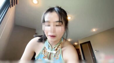 陰毛旺盛小騷婦，這也太猛了，淫水飛橫