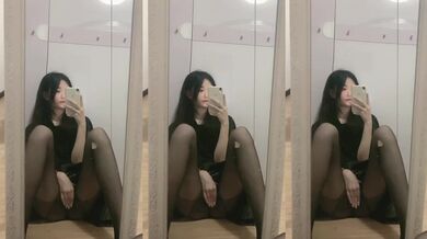 Ảnh tự sướng của chị gái gợi cảm bị rò rỉ-1