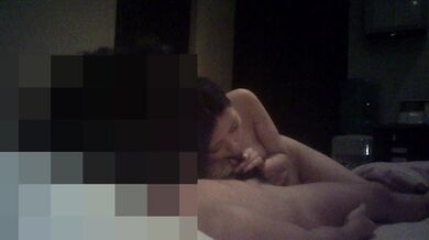 やらしくちんぽ咥えたまま