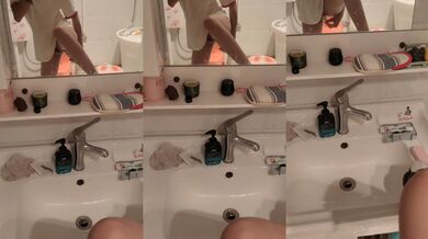 Cô gái thủ dâm trước gương mà không để lộ mặt