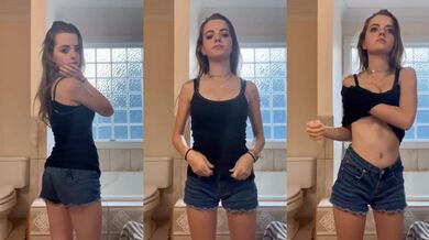 Cô bé fan nhí nước ngoài cởi đồ và chụp ảnh tự sướng trước ống kính