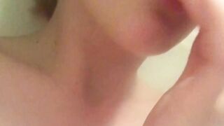 Sexy bitch masturbates in heat