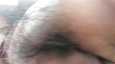 肉肉妹站著玩跳蛋