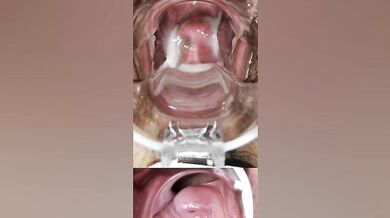 The Malaysian girl's vagina is wide open, and the equipment is open to the flesh hole.