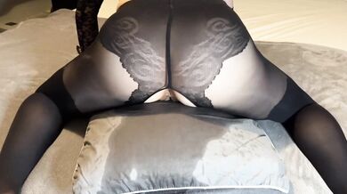 顔のない潮吹き2（枕）