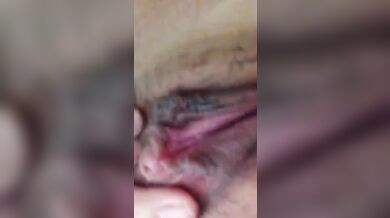 Cute high school girl with strong sexual desire masturbates and squirts